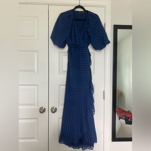 Wrap maternity dress with puff sleeves